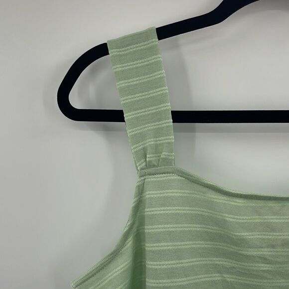 A.N.A Sleeveless Top NWOT Size M - Picture 3 of 4